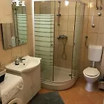 Bumbar Apartment *