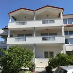 Bumbar Apartment Rogoznica (Sibenik-Knin)