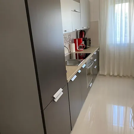 Bumbar * Rogoznica (Sibenik-Knin)