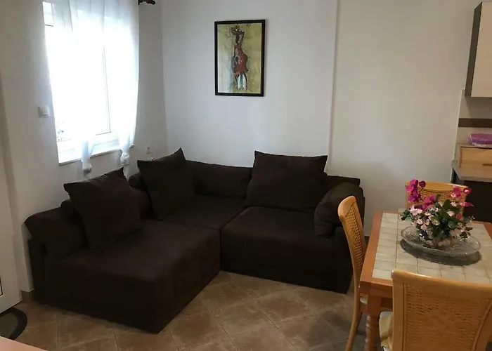 Bumbar * Rogoznica (Sibenik-Knin)